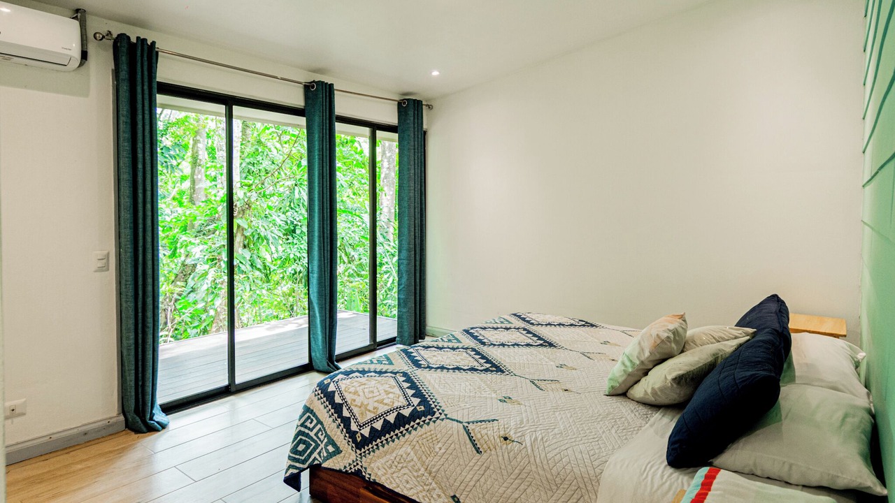 Photo of Bedroom in Tarcoles