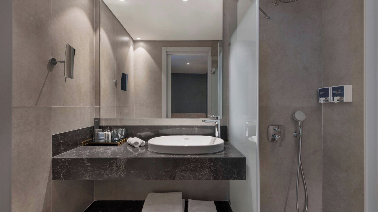 Photo of Bathroom in Herzliya Pituach