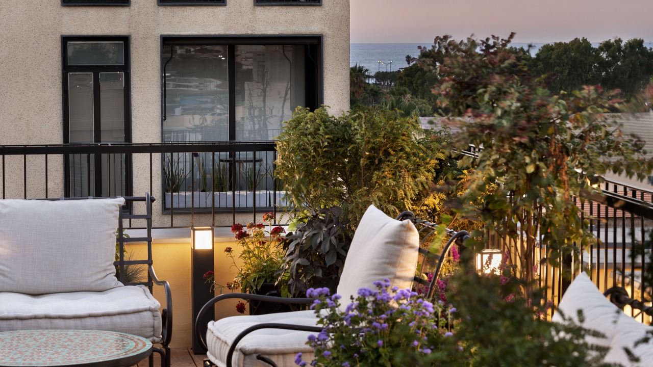 Photo of Patio Balcony in American Colony
