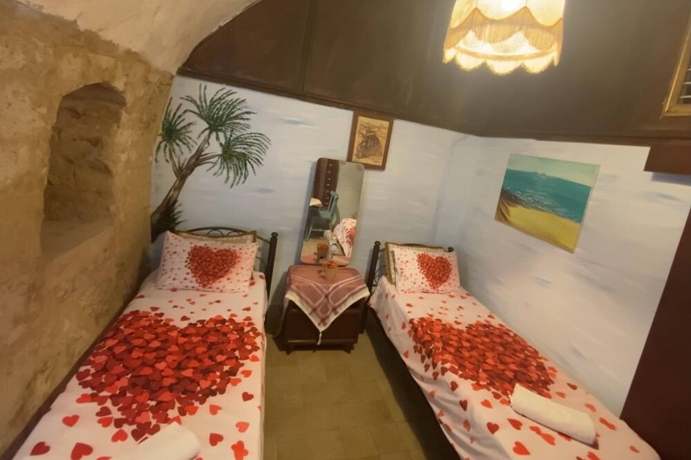 Photo of Bedroom in Old City