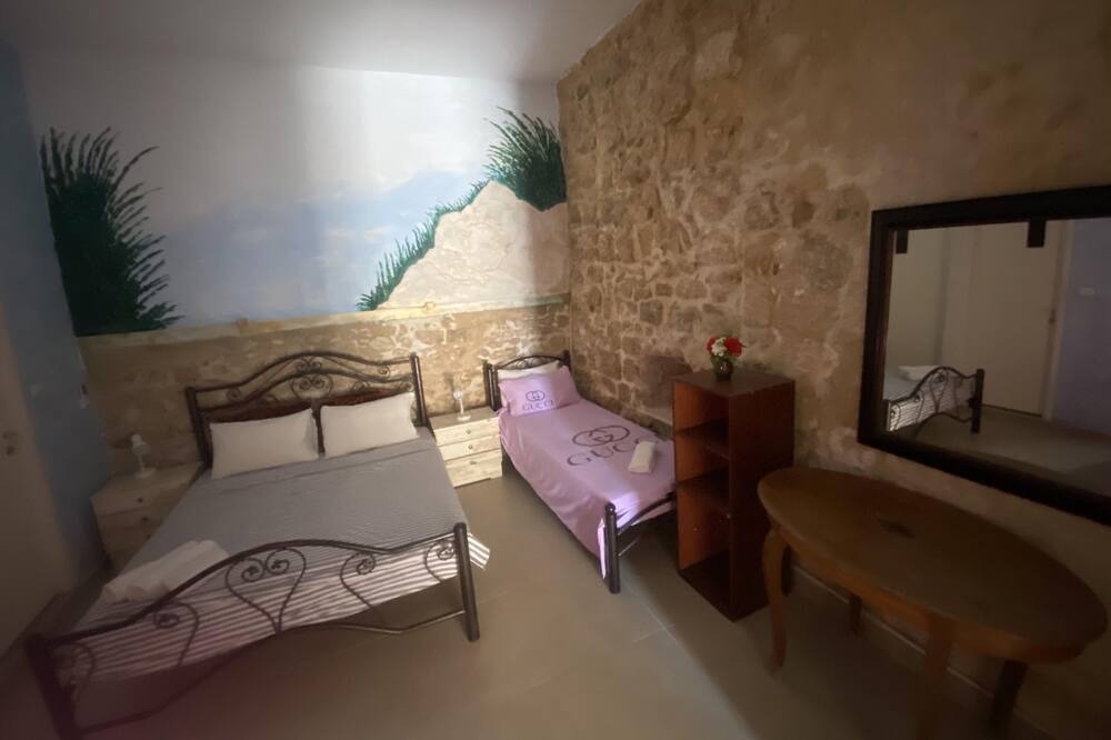 Photo of Bedroom in Old City