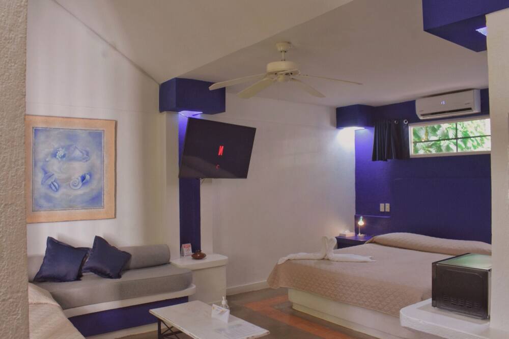 Photo of Bedroom in Coco