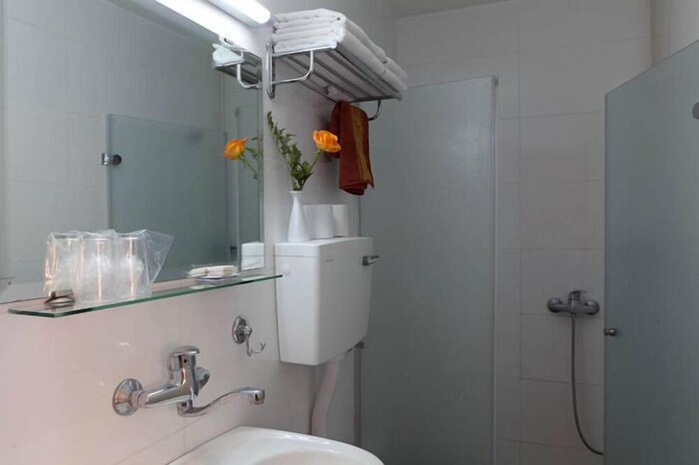 Photo of Bathroom in Nazareth