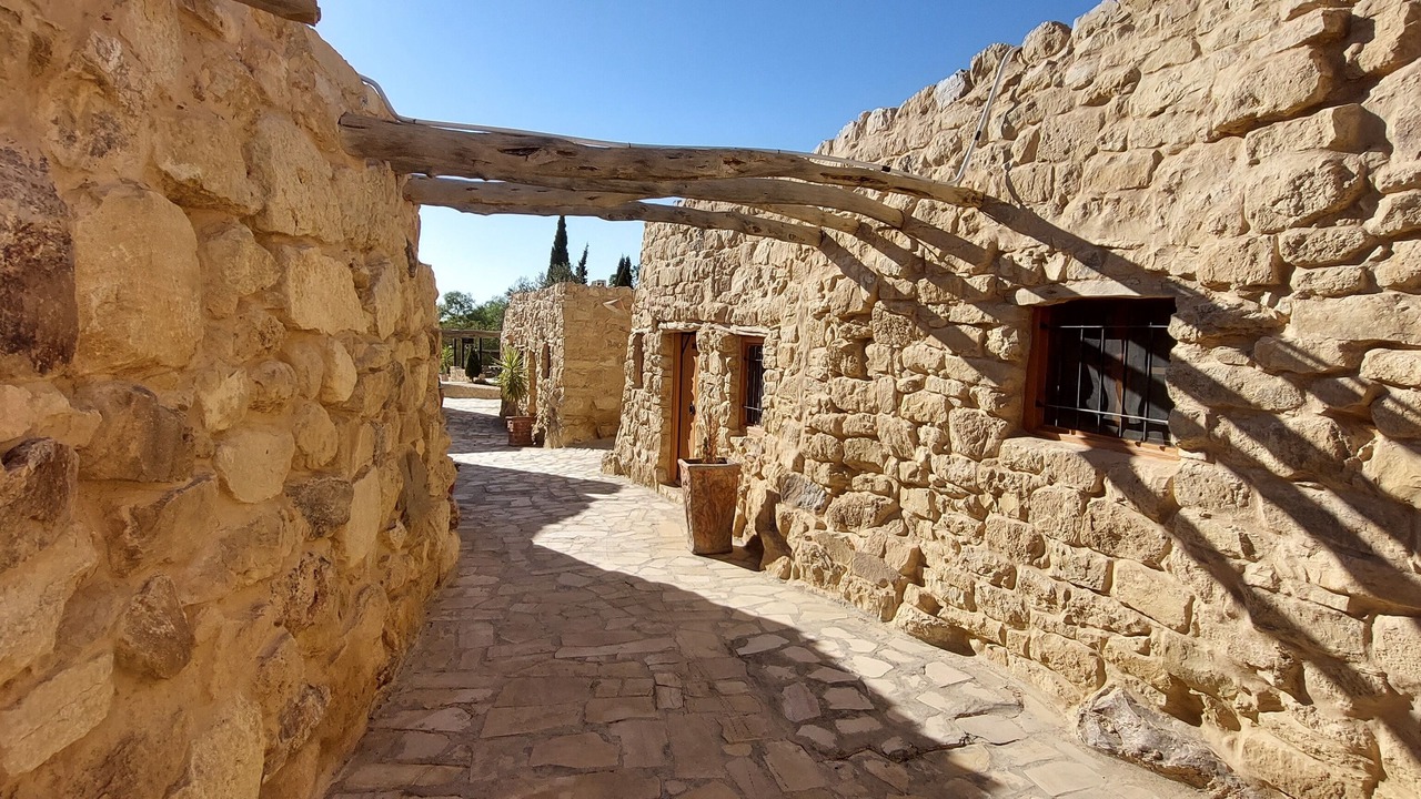 Photo of Bedroom in At-Taybeh