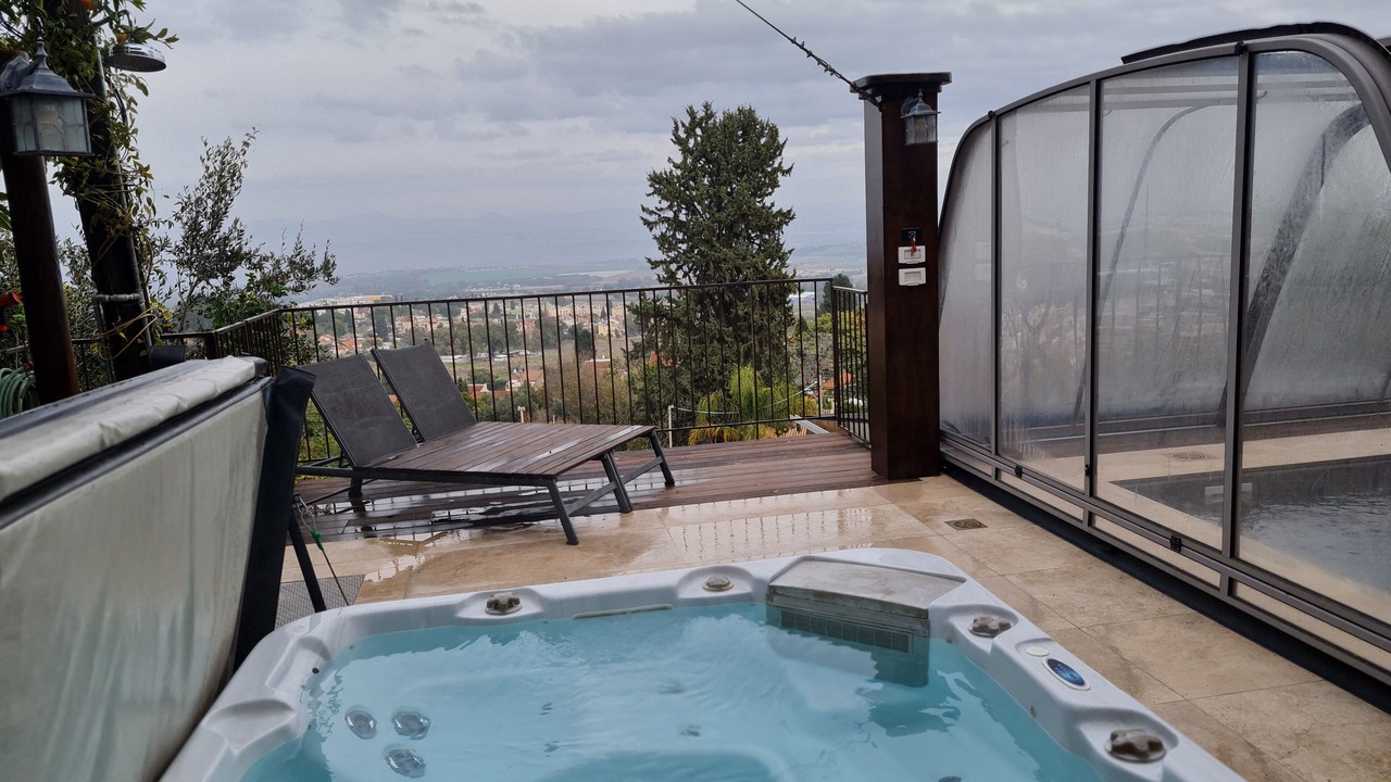 Photo of Patio Balcony in Rosh Pinna
