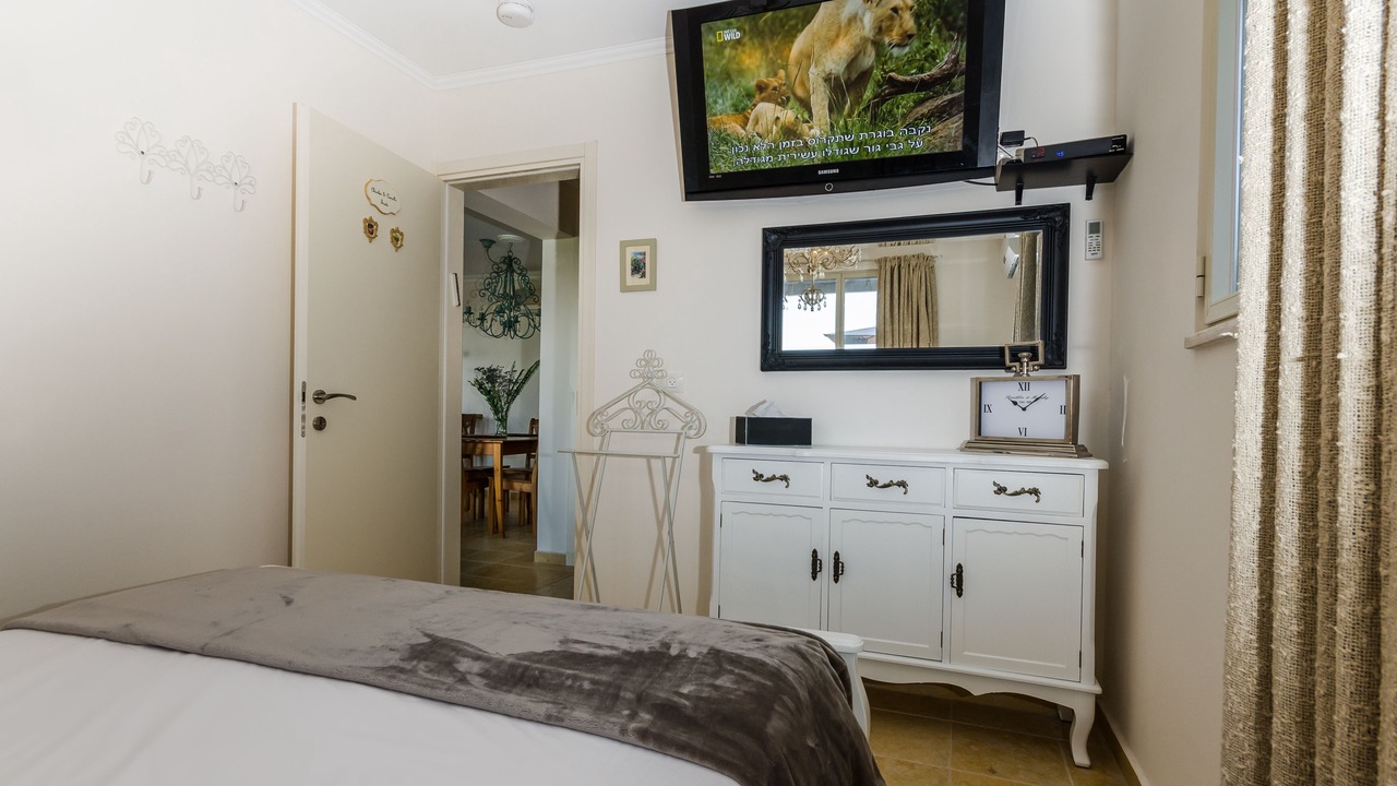 Photo of Bedroom in Rosh Pinna