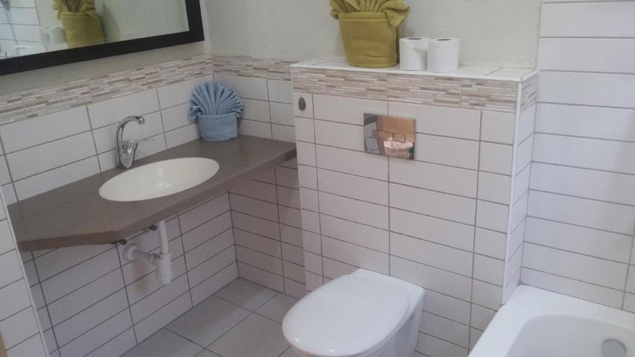 Photo of Bathroom in She'ar Yashuv