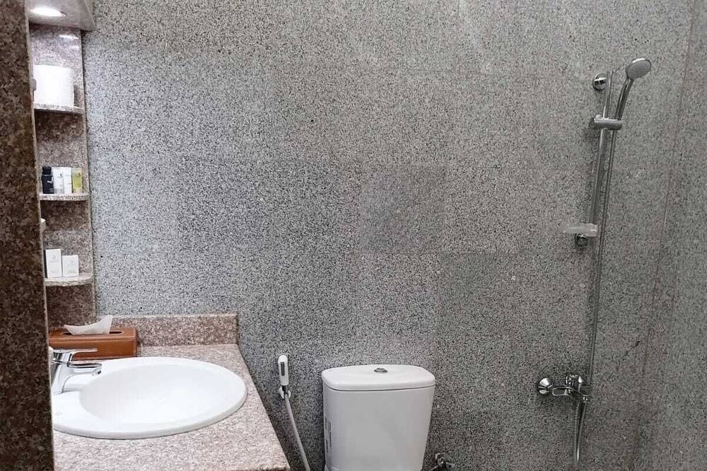 Photo of Bathroom in Sayq
