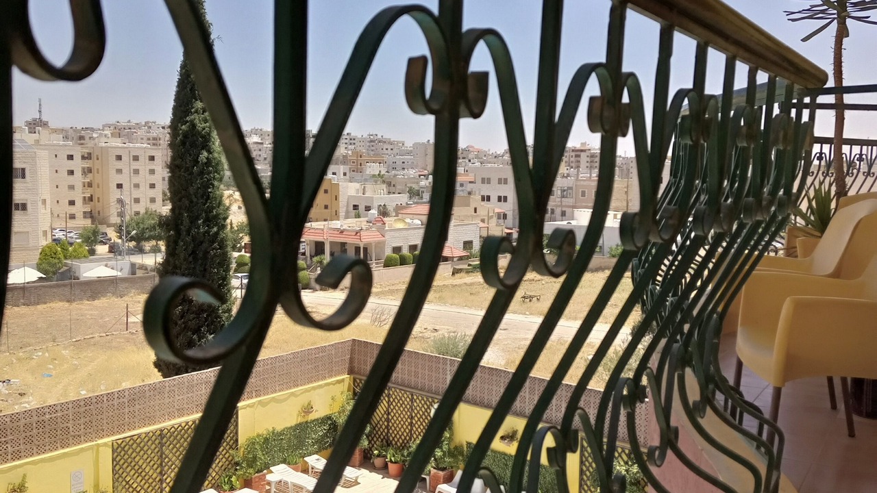 Photo of Patio Balcony in Madaba