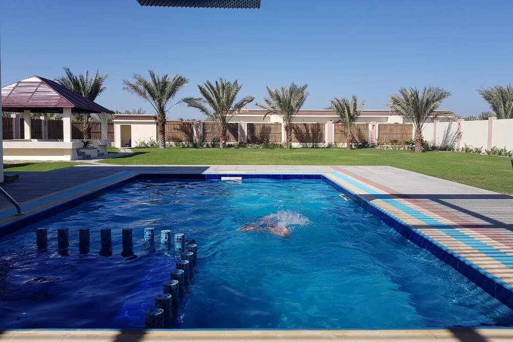 Photo of Outdoor in Seeb