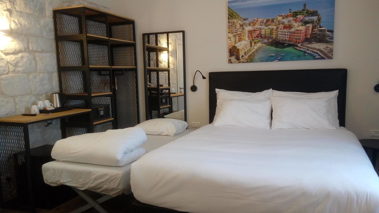 Photo of Bedroom in German Colony