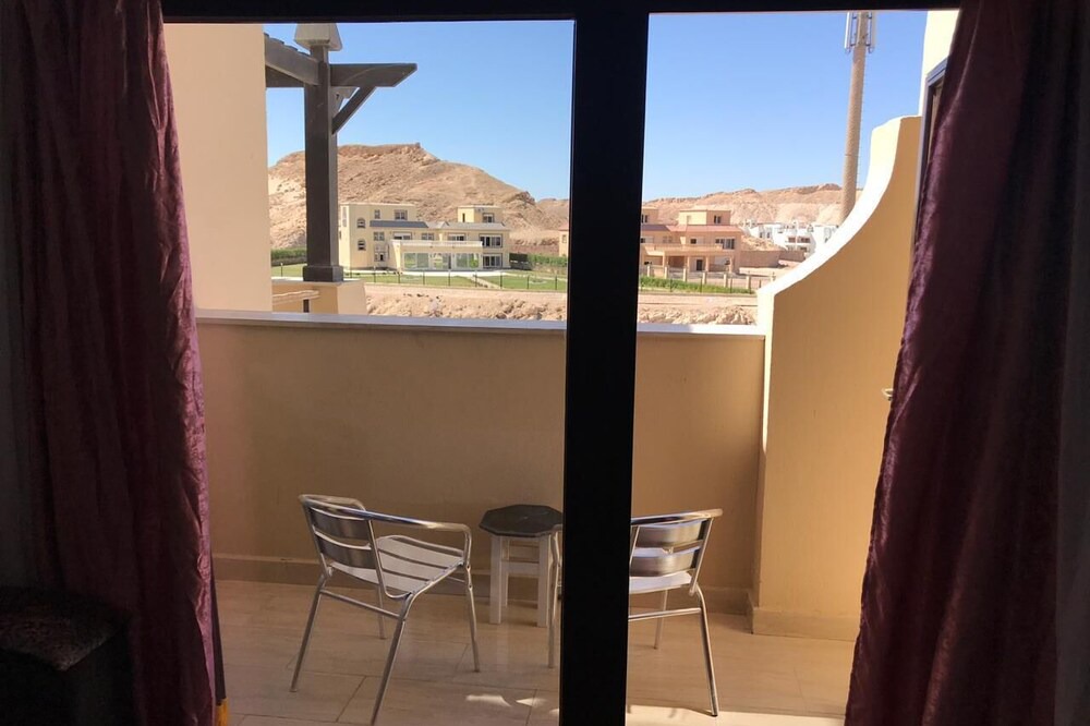 Photo of Patio Balcony in Village Road