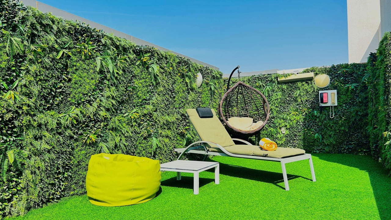 Photo of Outdoor in Al Barsha 1