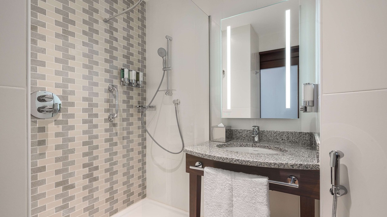 Photo of Bathroom in Al Barsha 1