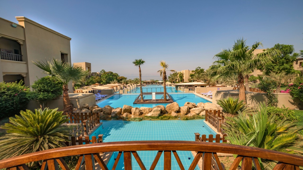 Photo of Outdoor in Sweimeh