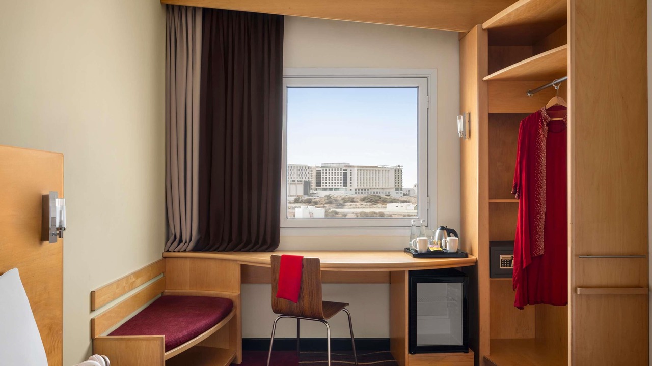 Photo of Bedroom in Al Khuwair