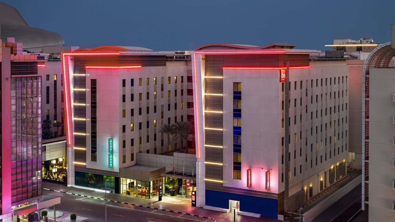 Photo of Outdoor in Al Barsha 1