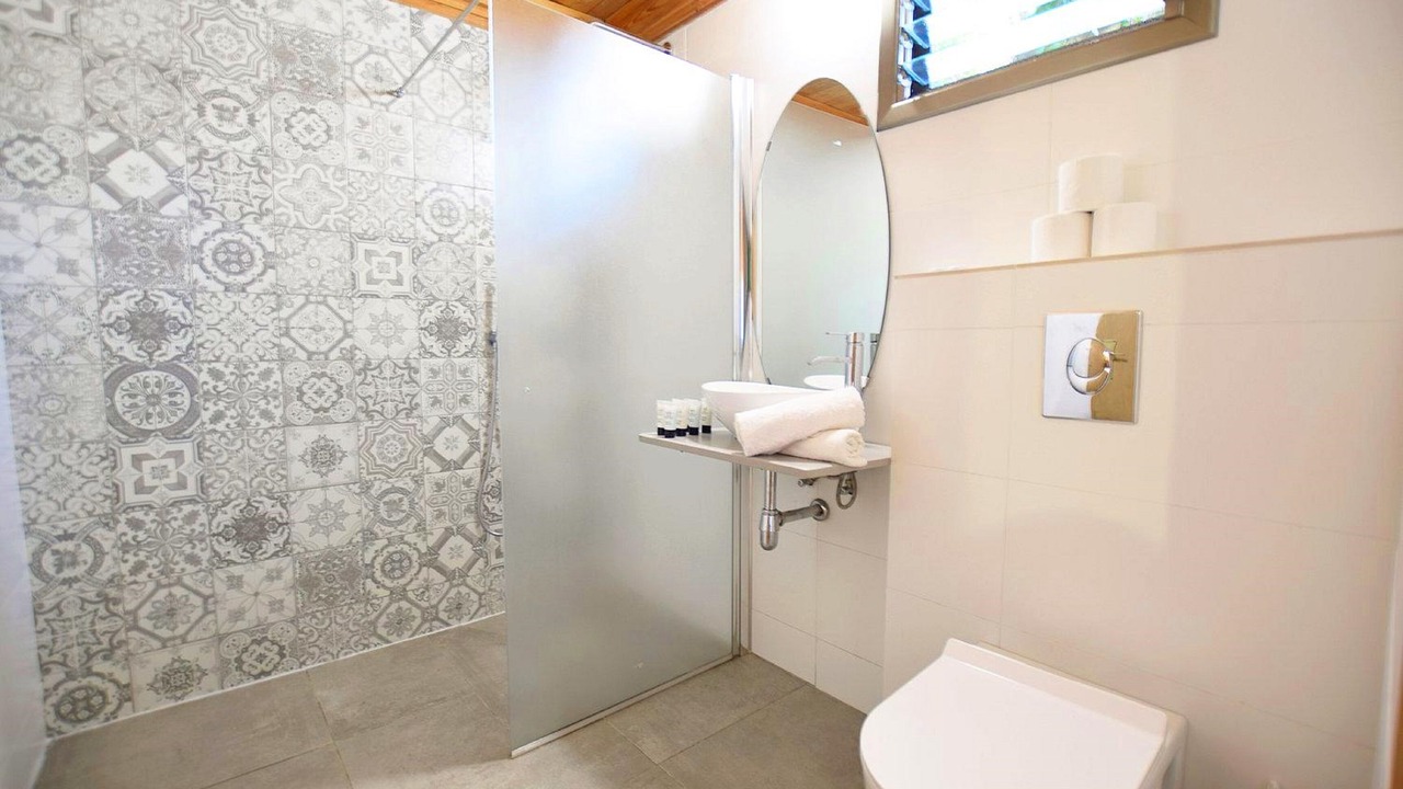 Photo of Bathroom in Ramot