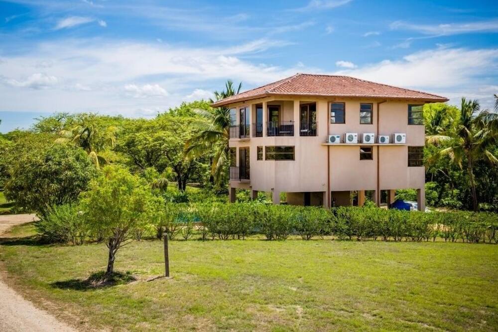 Photo of Outdoor in Playa Negra