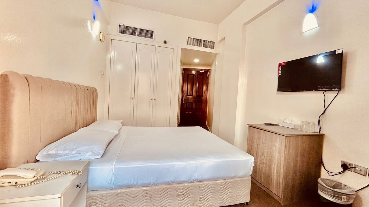 Photo of Bedroom in Al Sabkha