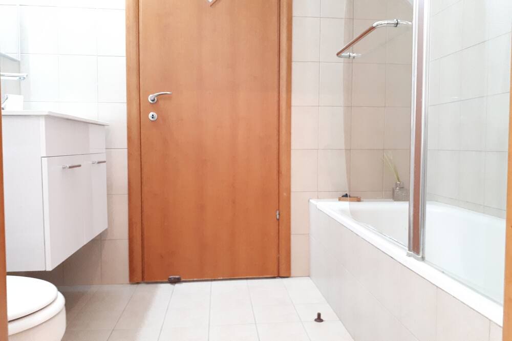 Photo of Bathroom in Ashdod