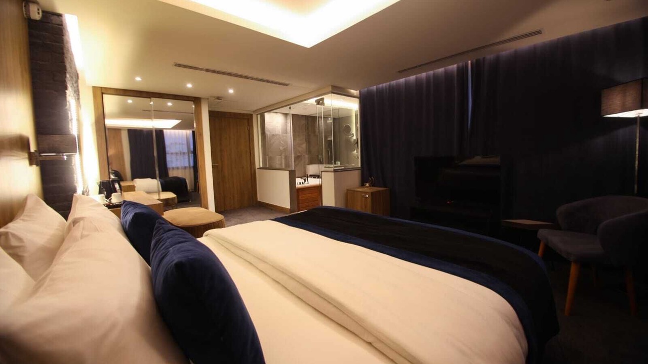 Photo of Bedroom in Al Jubeiha