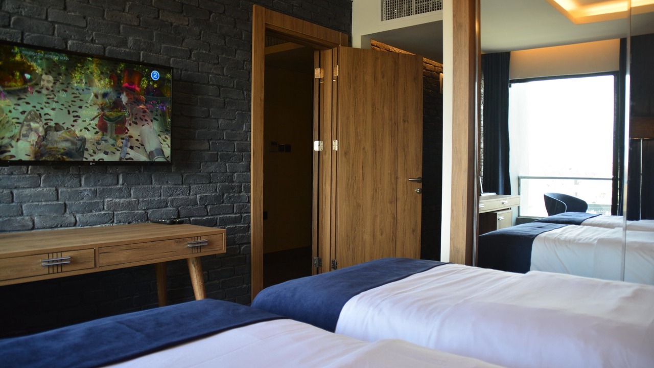 Photo of Bedroom in Al Jubeiha