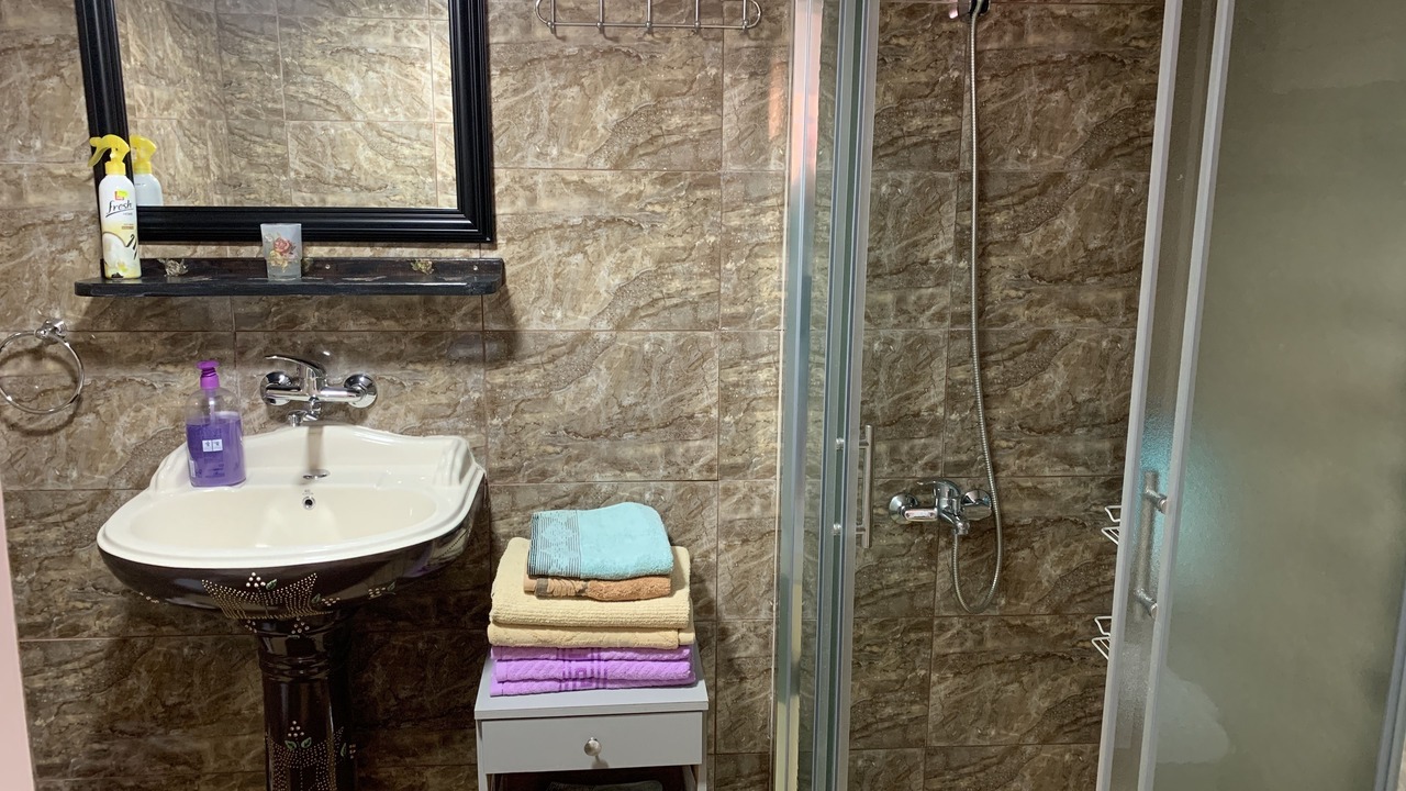 Photo of Bathroom in Old City