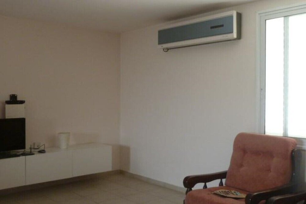 Photo of Livingroom in Petah Tikva