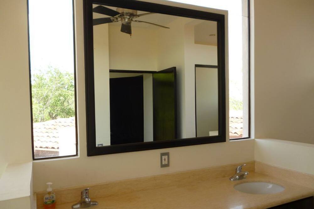 Photo of Bathroom in Matapala