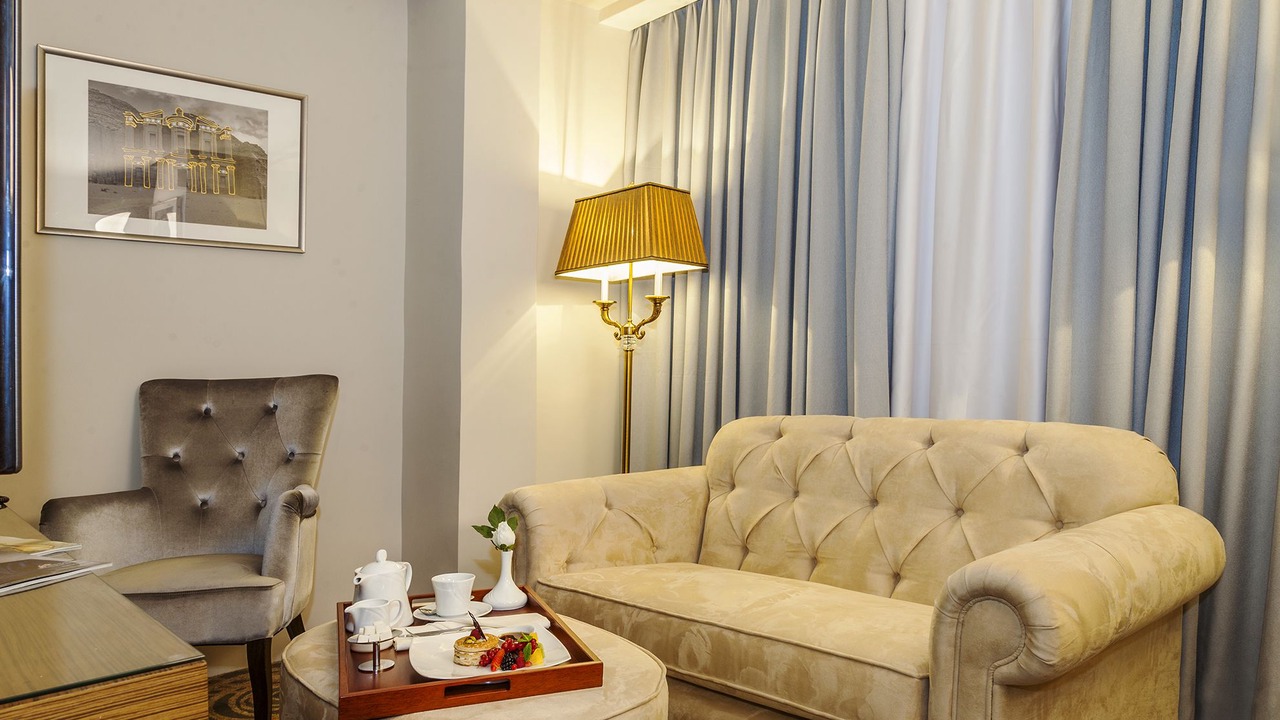 Photo of Bedroom in Al Jubeiha