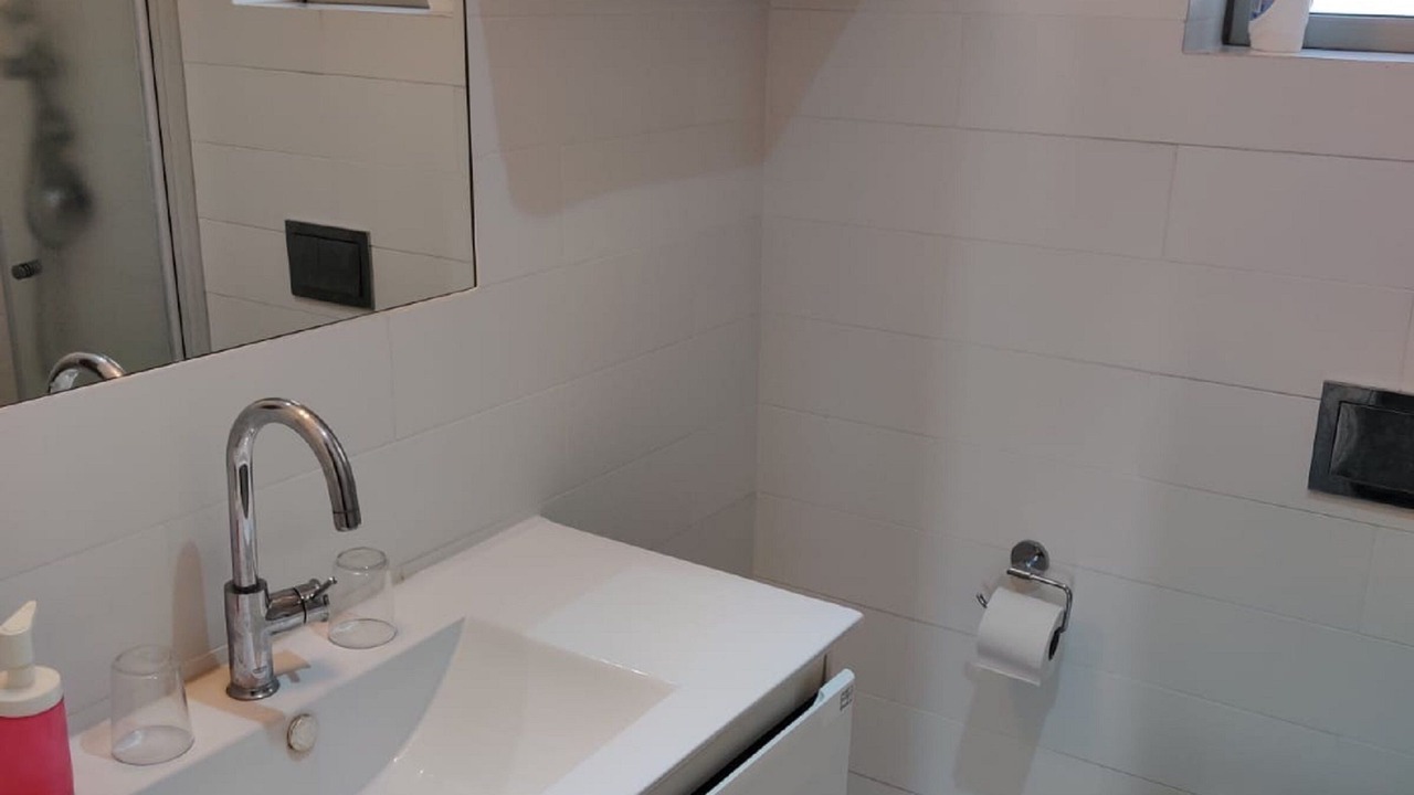Photo of Bathroom in Eilon