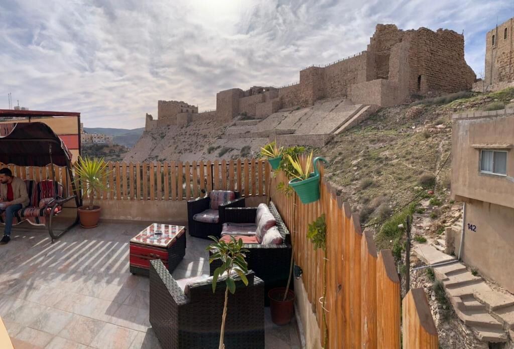 Photo of Patio Balcony in Al-Karak