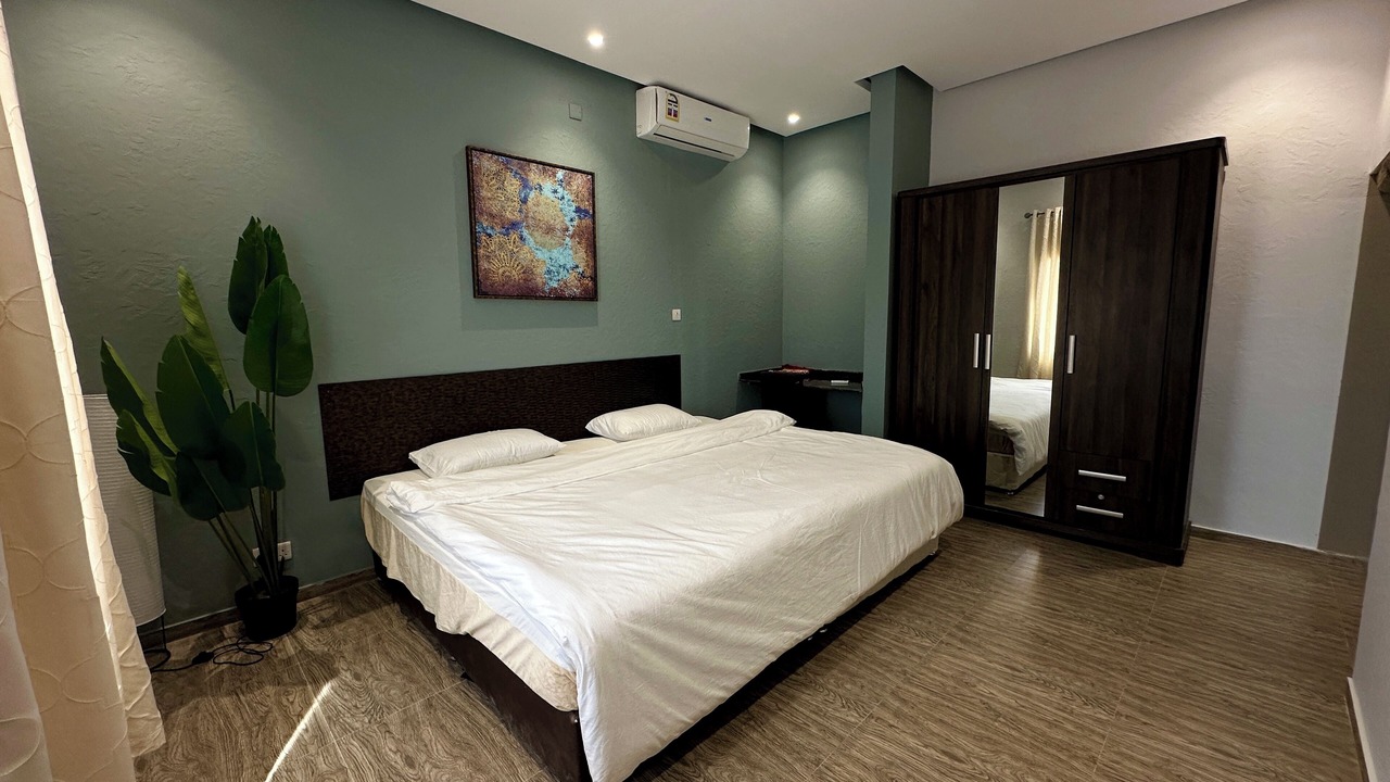 Photo of Bedroom in Mirbat