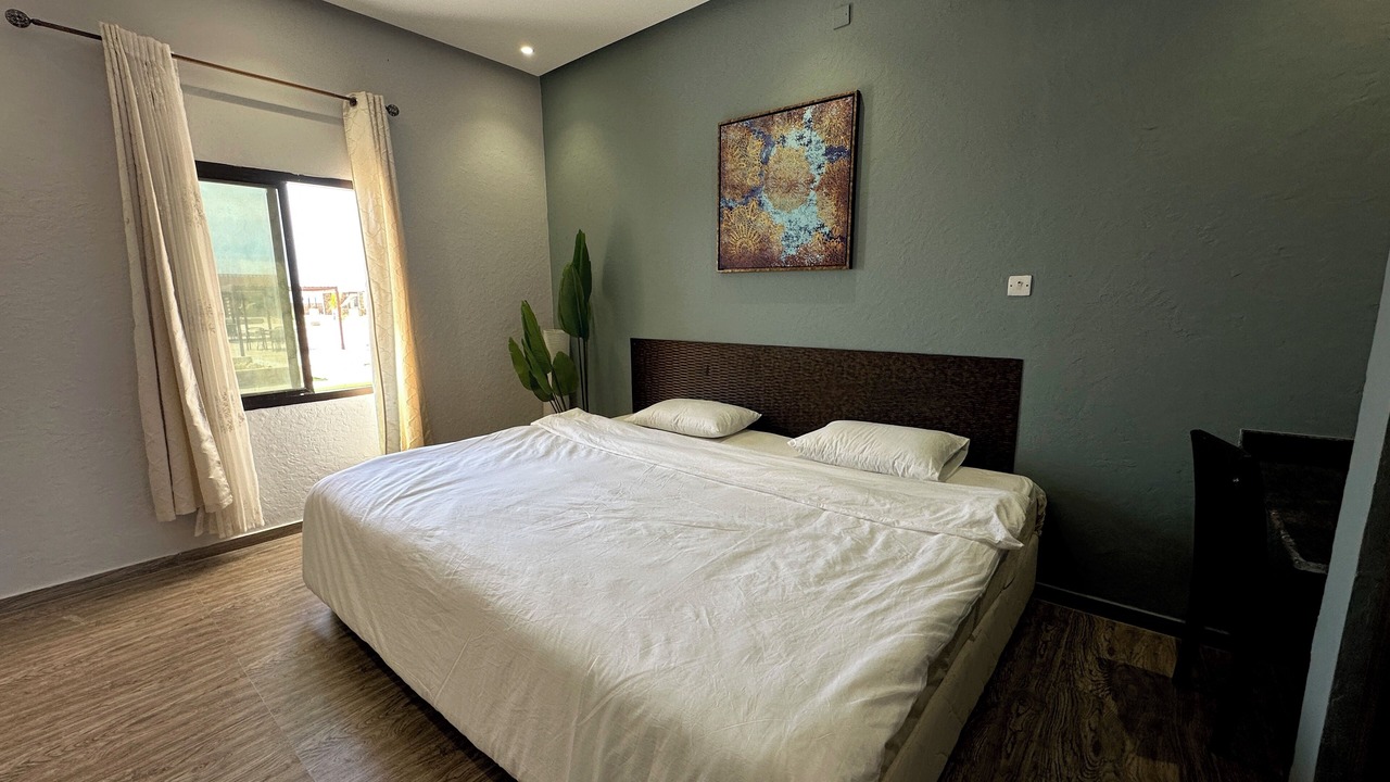 Photo of Bedroom in Mirbat