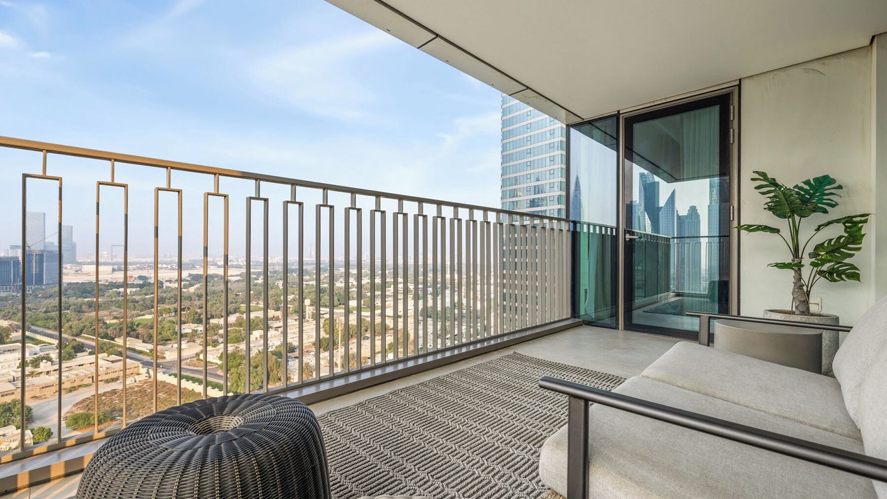 Photo of Patio Balcony in Za'abeel 2