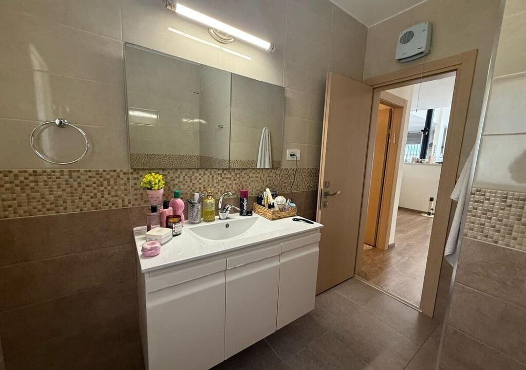 Photo of Bathroom in Hosen
