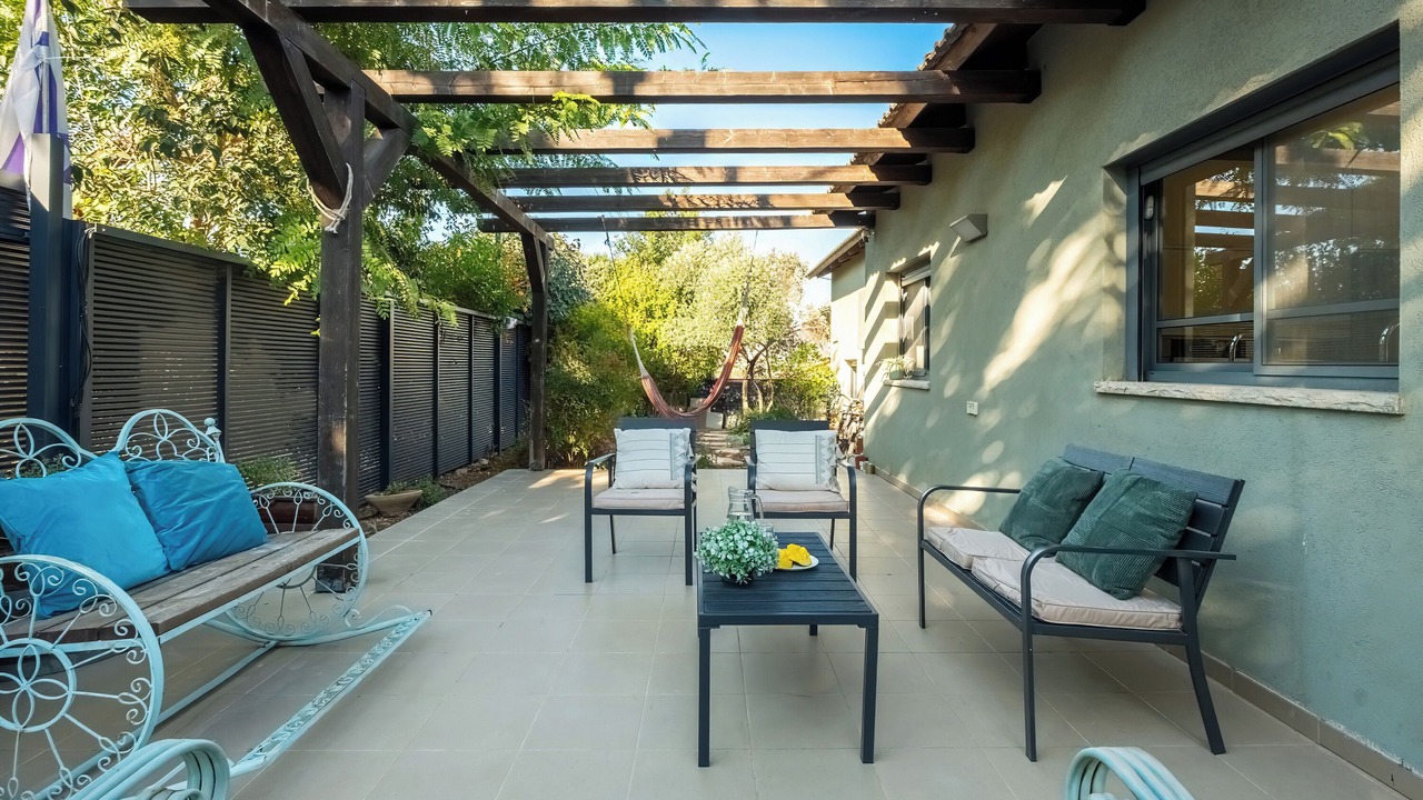 Photo of Patio Balcony in Vered Hagalil