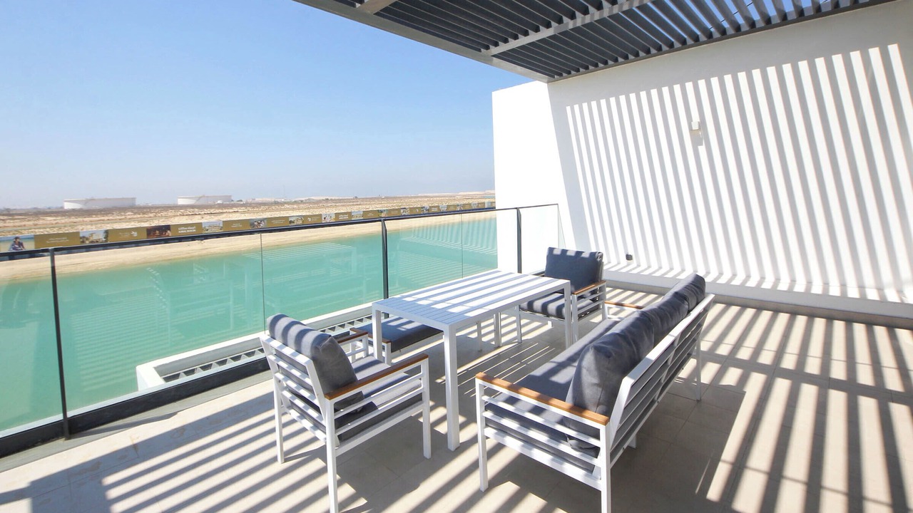 Photo of Patio Balcony in Al Hamriya