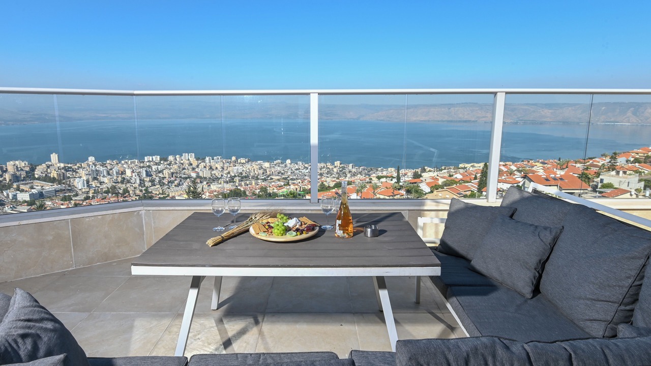 Photo of Patio Balcony in Tiberias