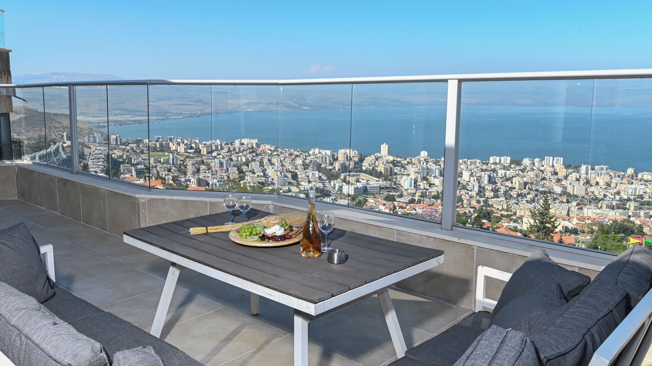 Photo of Patio Balcony in Tiberias