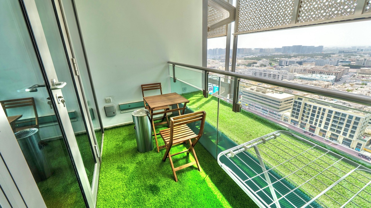 Photo of Patio Balcony in Al Mankhool