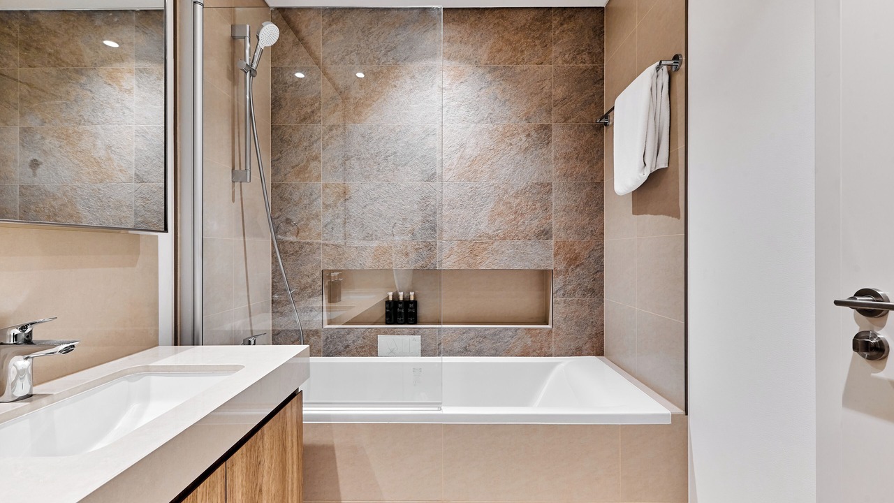 Photo of Bathroom in Za'abeel 2