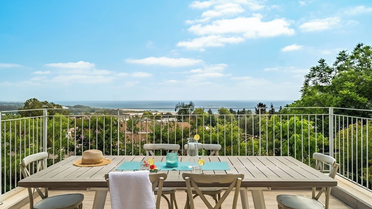 Photo of Patio Balcony in Rosh HaNikra