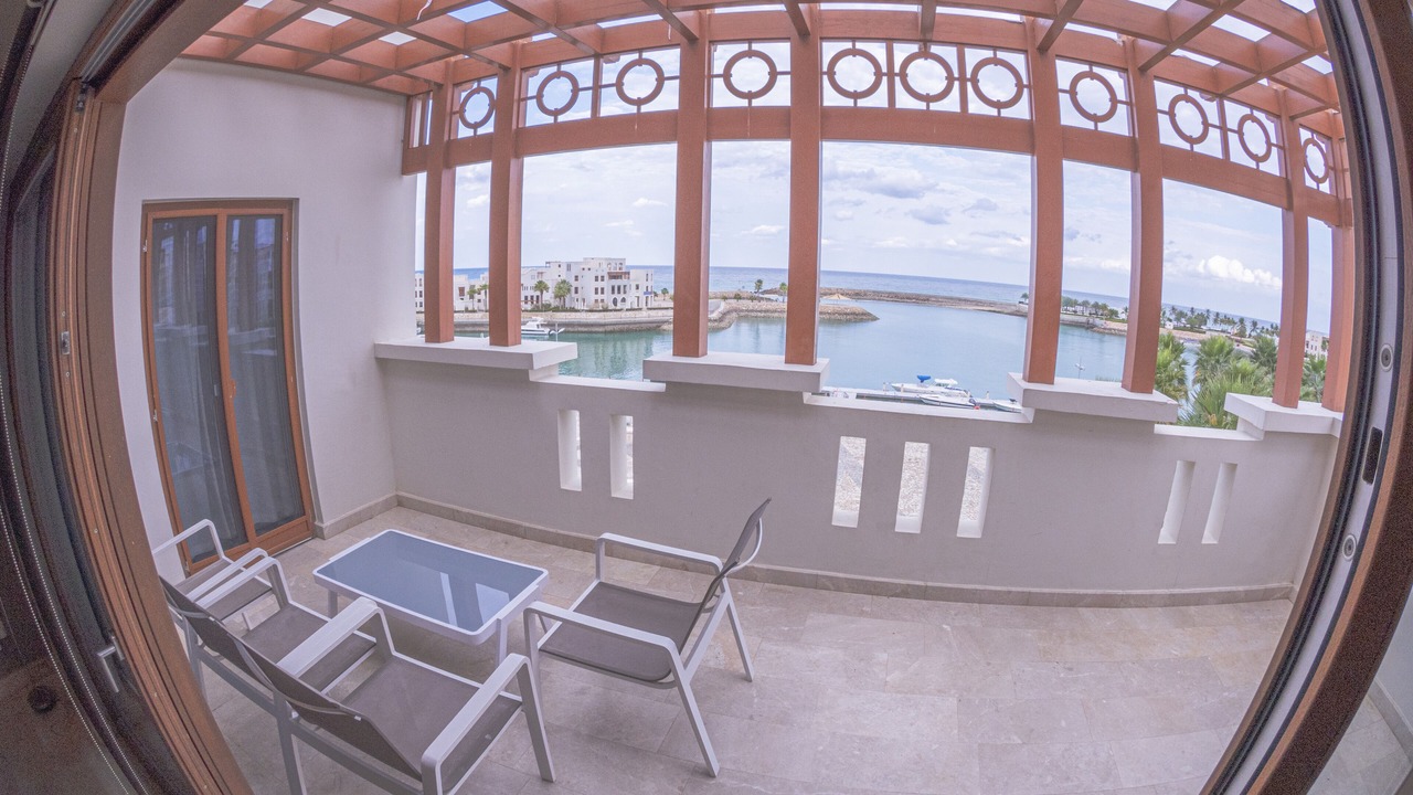 Photo of Patio Balcony in As Sifah