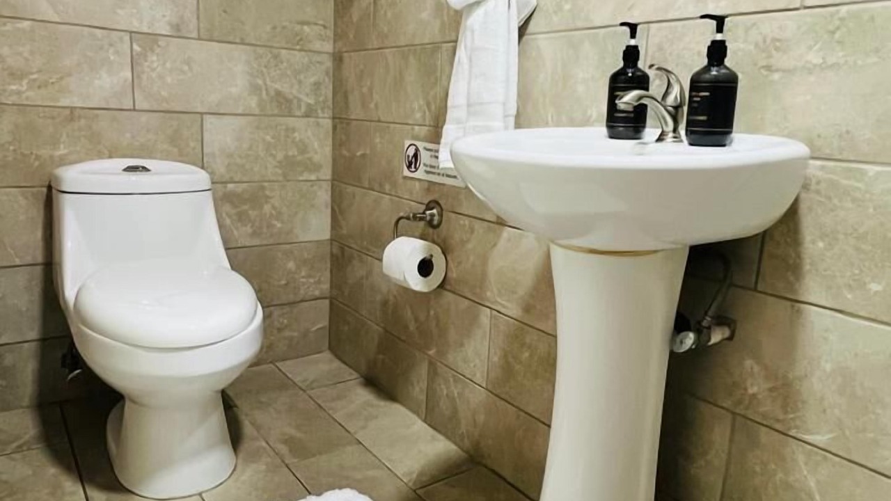 Photo of Bathroom in Agonia