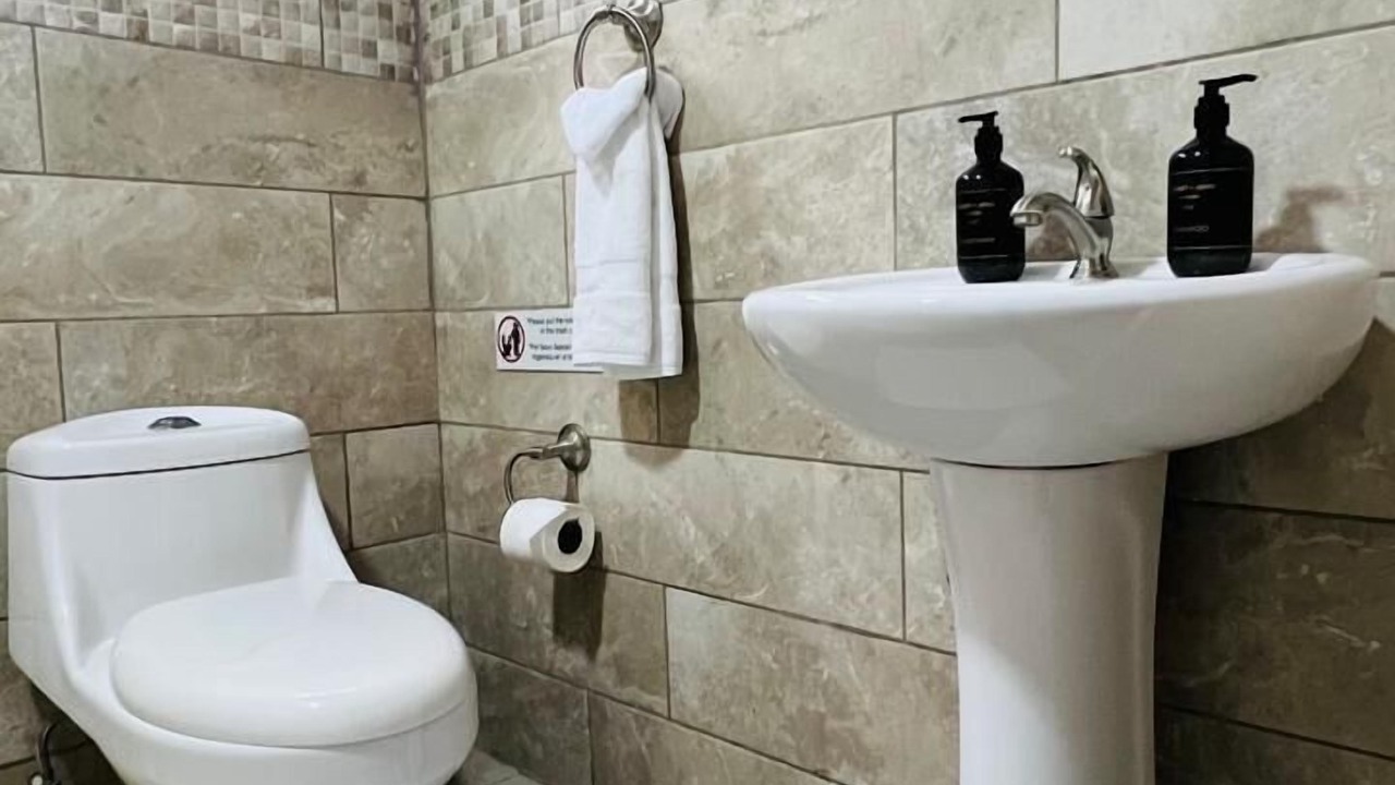 Photo of Bathroom in Agonia