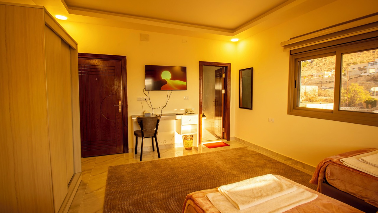 Photo of Bedroom in At-Taybeh