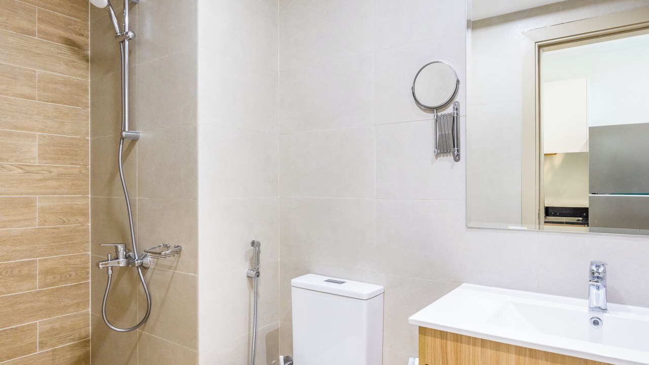 Photo of Bathroom in Jebel Ali