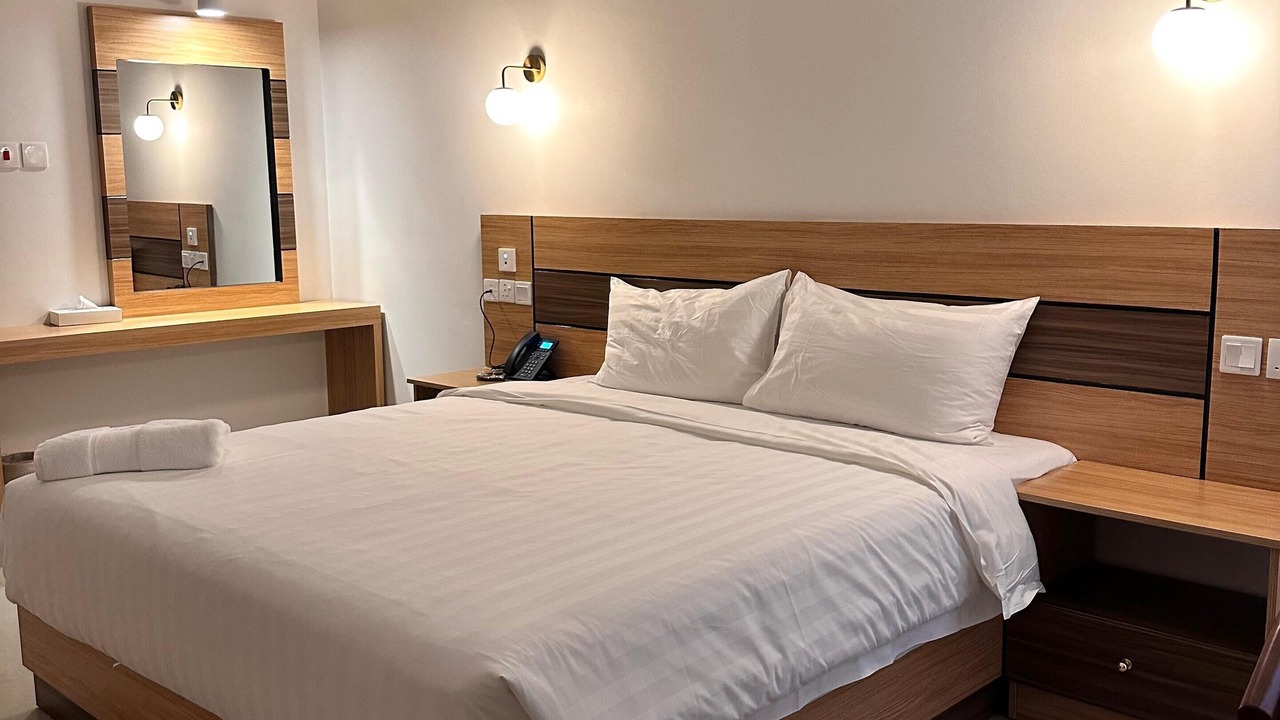 Photo of Bedroom in Azaiba